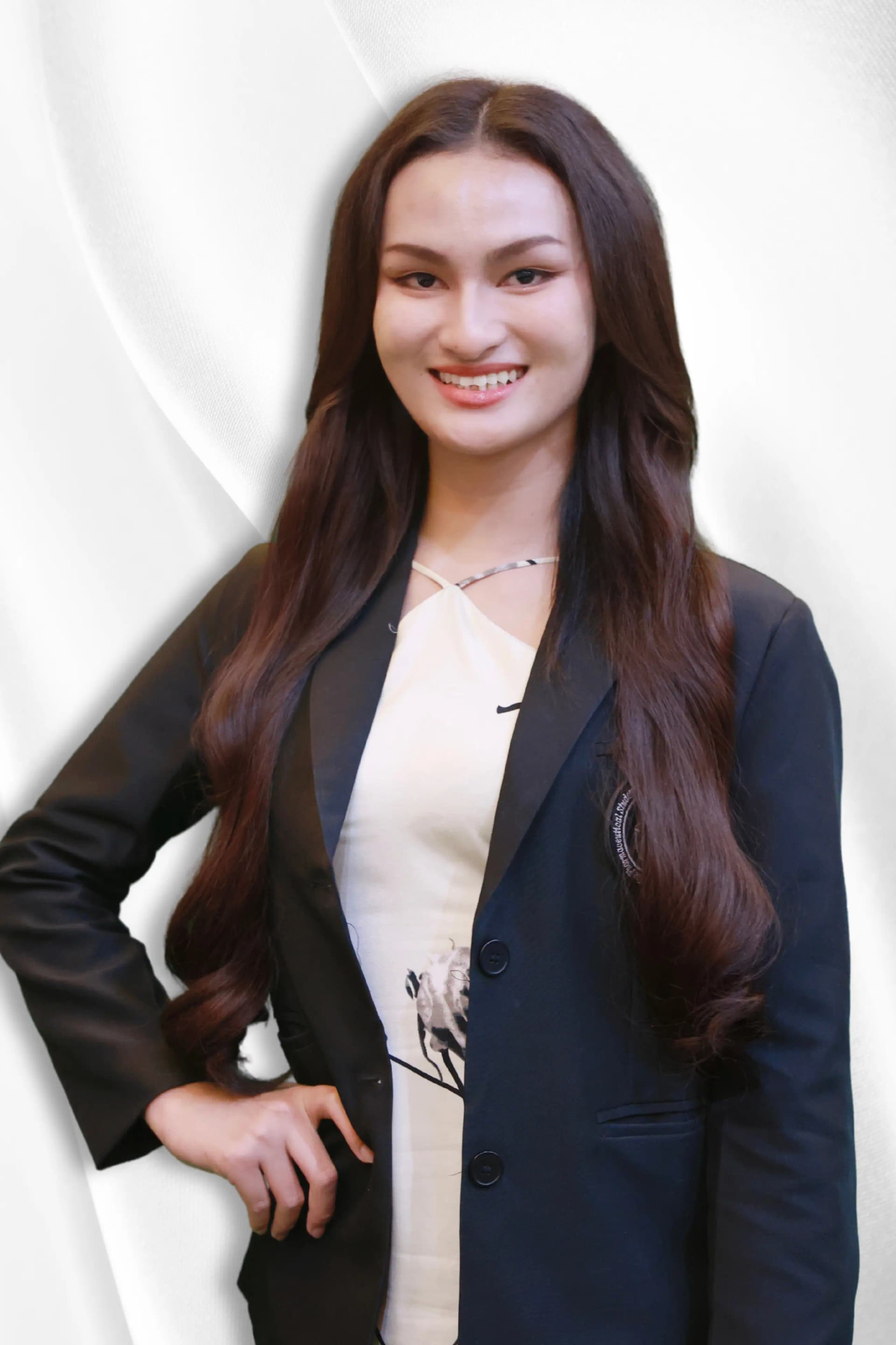 นายกสโมสรนิสิต มหาวิทยาลัยอีสเทิร์นเอเชีย