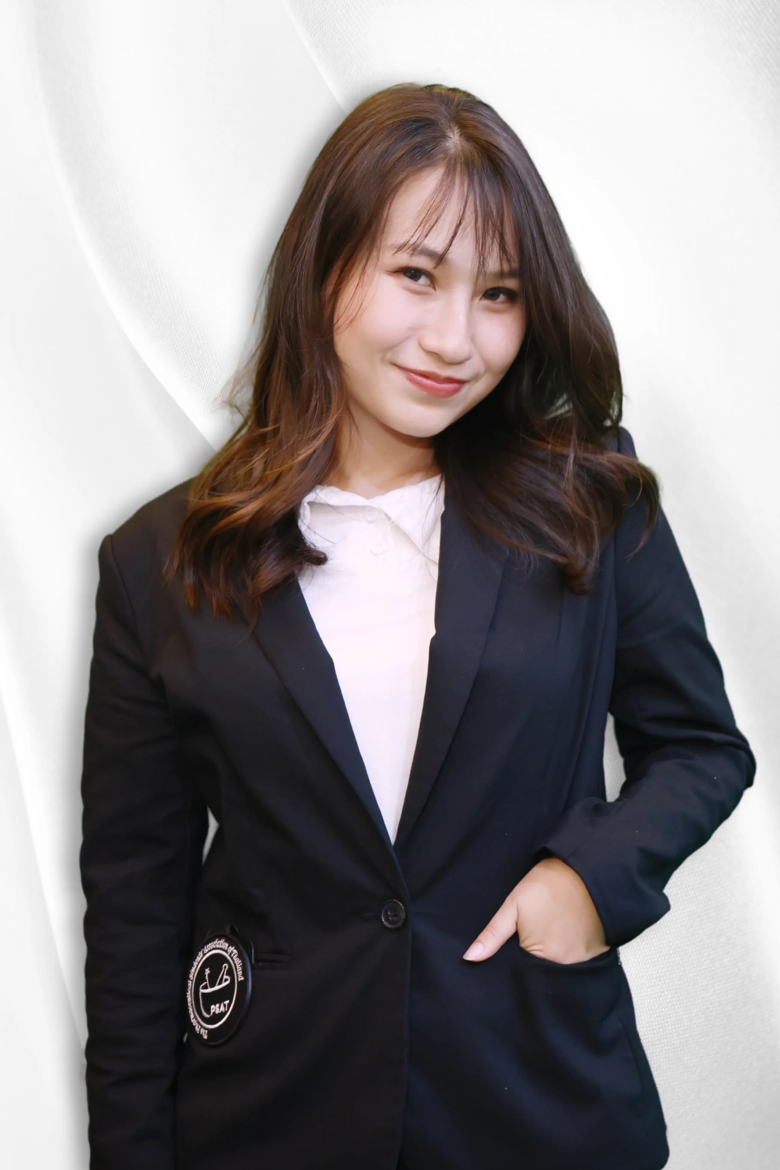 นศภ.ธนาพร ศรีเกริกกริช (เนิร์ส)